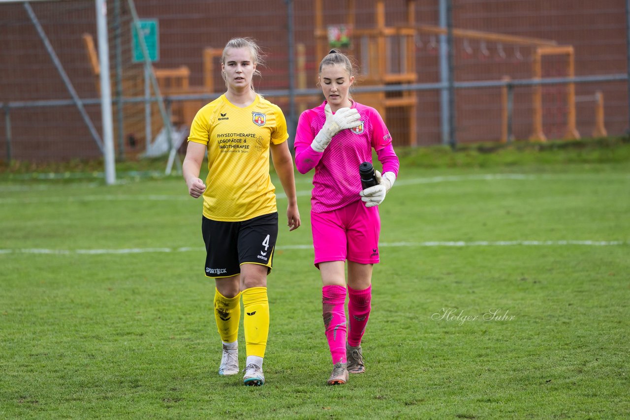 Bild 327 - F Merkur Hademarschen - SV Frisia 03 Risum Lindholm : Ergebnis: 0:1